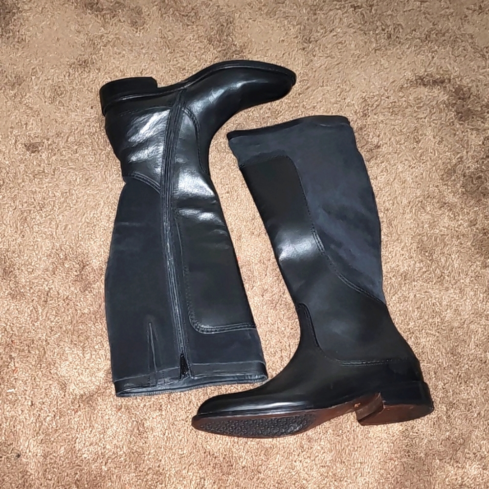 NWOB "JOHNSTON & MURPHY" BLACK BOOTS SZ 9.5